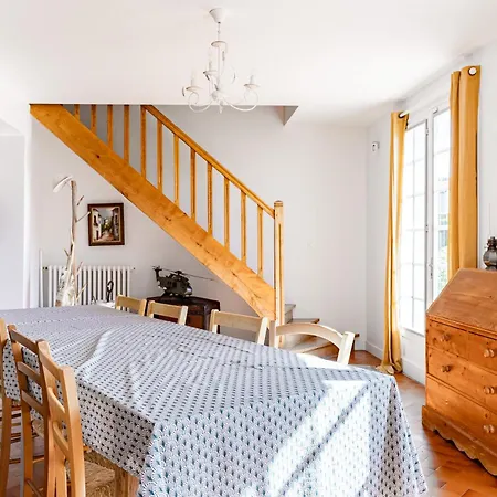 La Parenthèse Enchantée – 10 Pers Hébergement de vacances