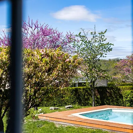 Hébergement de vacances La Parenthèse Enchantée – 10 Pers